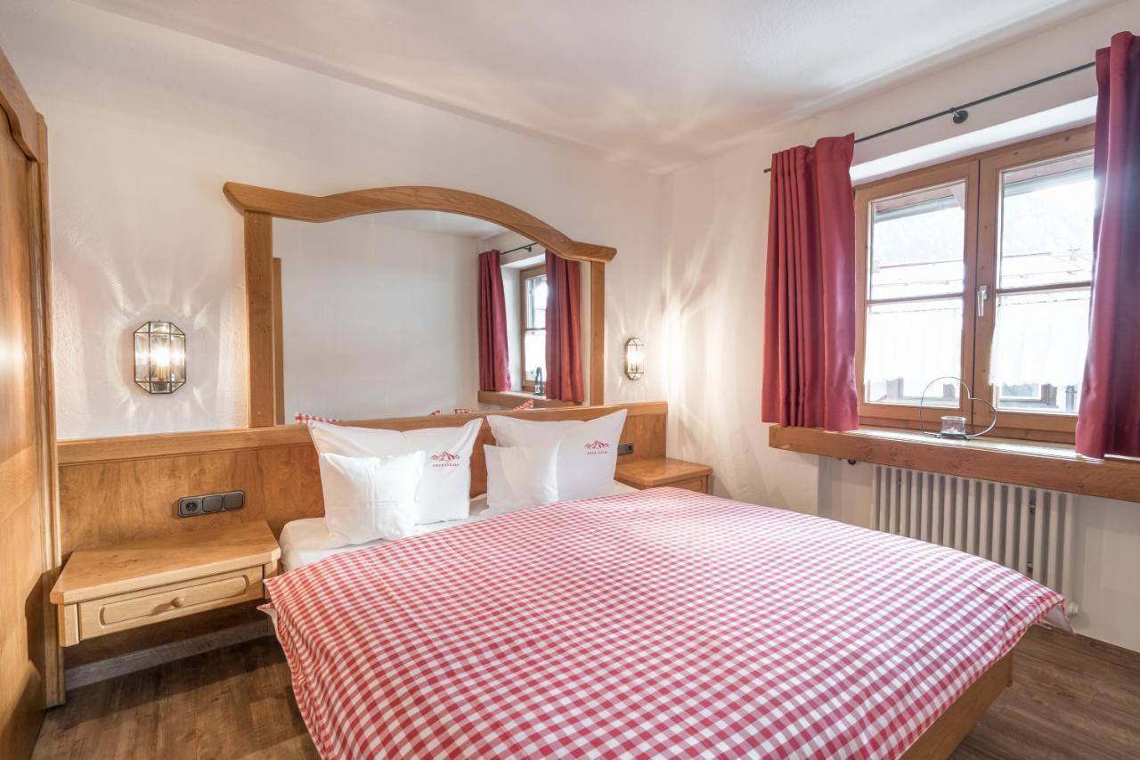 Ferienwohnungen Alpentraum - Landhaus Im Oberen Markt 奥伯斯特多夫 外观 照片